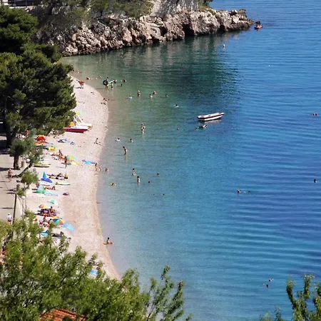 Family Friendly Seaside - Mala Duba, Makarska - 19149 Apartment *